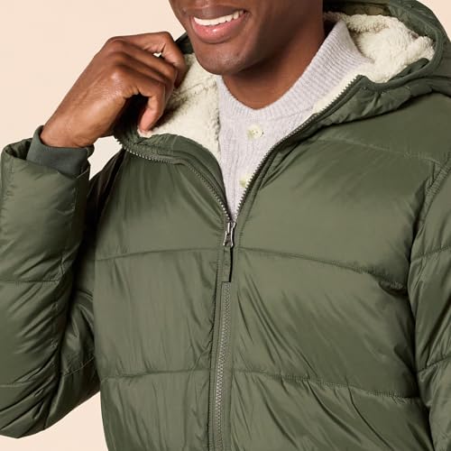 Amazon Essentials Men's Long-Sleeve Water-Resistant Sherpa-Lined Puffer Jacket4