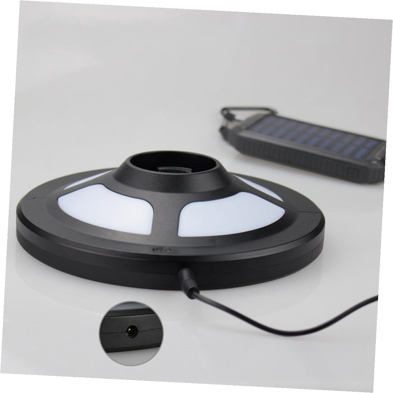 WOONEKY Lampe Camping LED Multifonction pour Parasol et Urgence Légère Portable et Éclairage Extérieur sans Pile pour Tente et Jardin