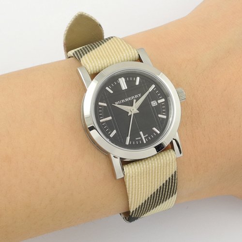 Sale Authentic Burberry Heritage Luxury Womens Unisex Watch  display picture 3