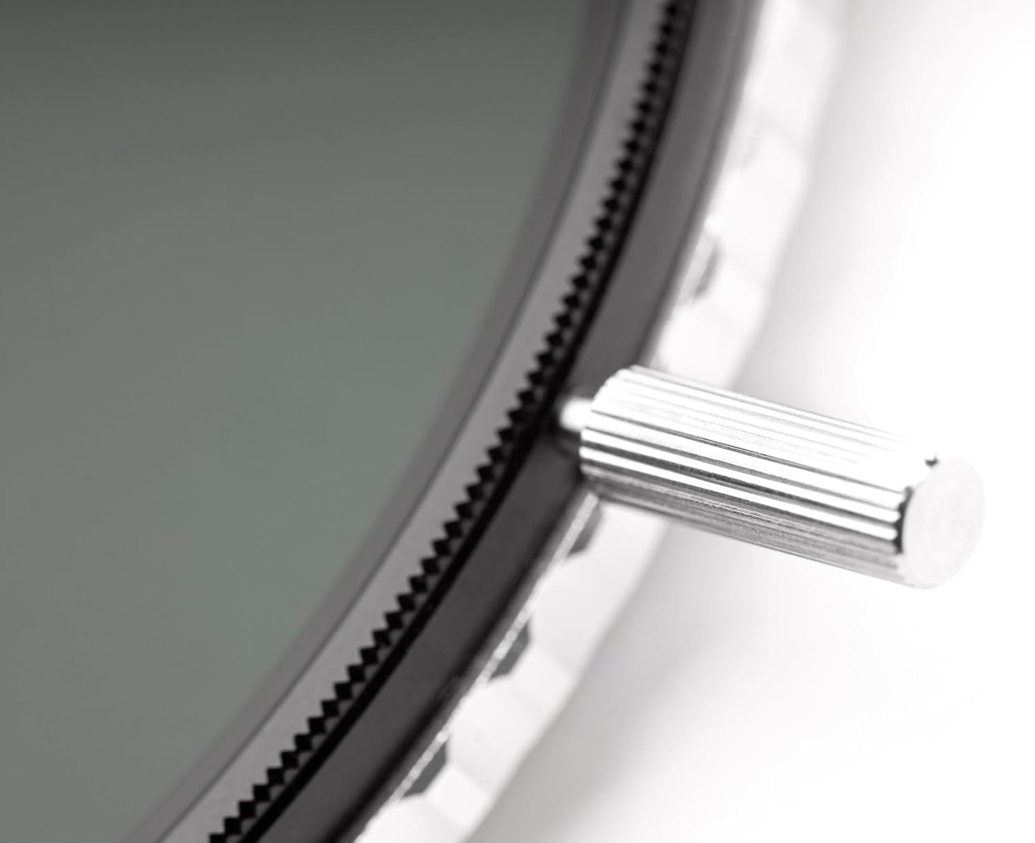 NiSi 67mm Swift VND Mist Kit - True Colour 1-5 & 4 Aperture Variable ND + ND16 Filter + Black Mist Diffusion Effect + Adapter Ring