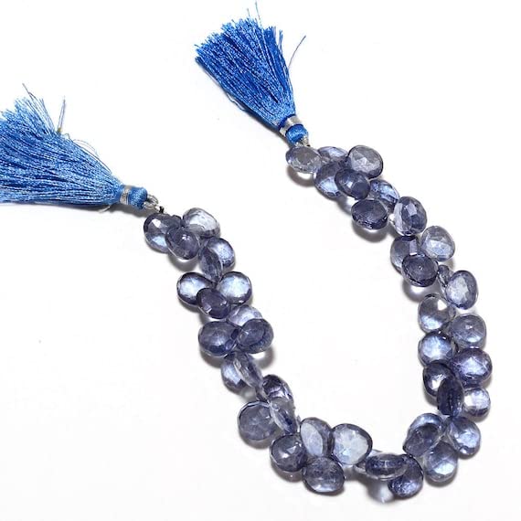 Briolettes coeur facetté iolite bleu pour créer un bijou personnalisé à offrir en cadeau