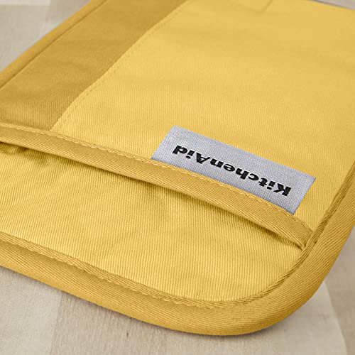 KitchenAid Two-Tone Pot Holder Set for Kitchen in Majestic Yellow, 7x10, 2 Piece