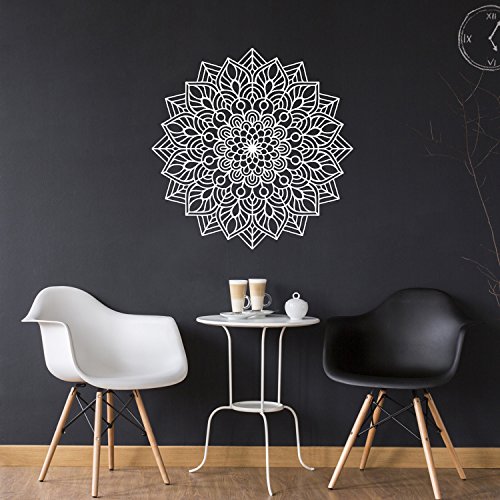 Décoration studio yoga avec cet autocollant mural mandala en vinyle