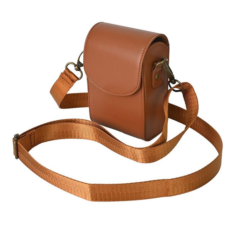 RICOH GR DEGITAL III本体、ストラップ、充電器、純正ケース RICOH GR DEGITAL III本体、ストラップ、充電器、純正ケース