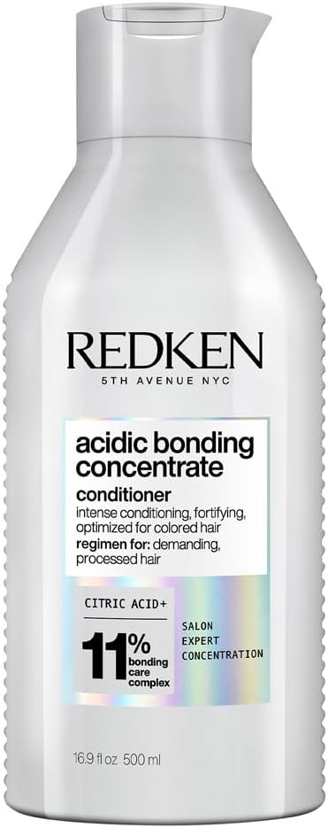 Redken Nourishing Conditioner with Intensive Protection Against Colour Loss, Concentrated All-In-One Formula, Acidic Bonding Concentrate Conditioner, 1 x 500 ml