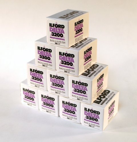 Ilford Delta 3200 35mm 36 exposures Black and White Film - Pack of 10