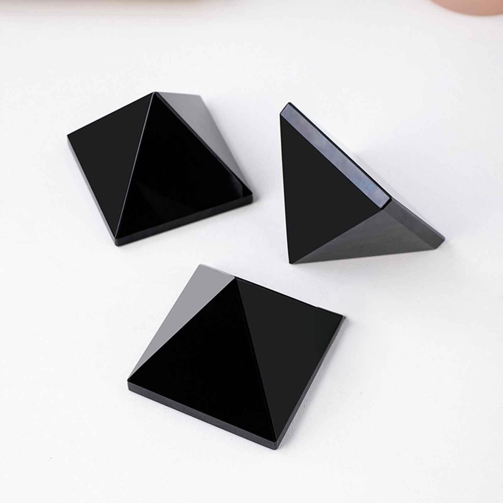 Generatore di energia a Piramide di Cristallo di Ossidiana Nera Naturale Statuina della Grande Piramide di Pietra per Meditazione, Regali di bilanciamento energetico,2.76in(7cm)