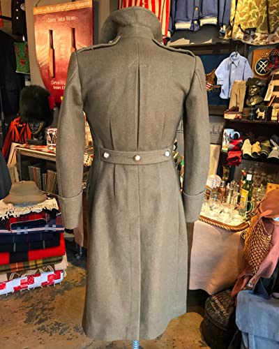 Men Wool Blend Coat Classic Peak Lapel Double Breasted Peacoat3