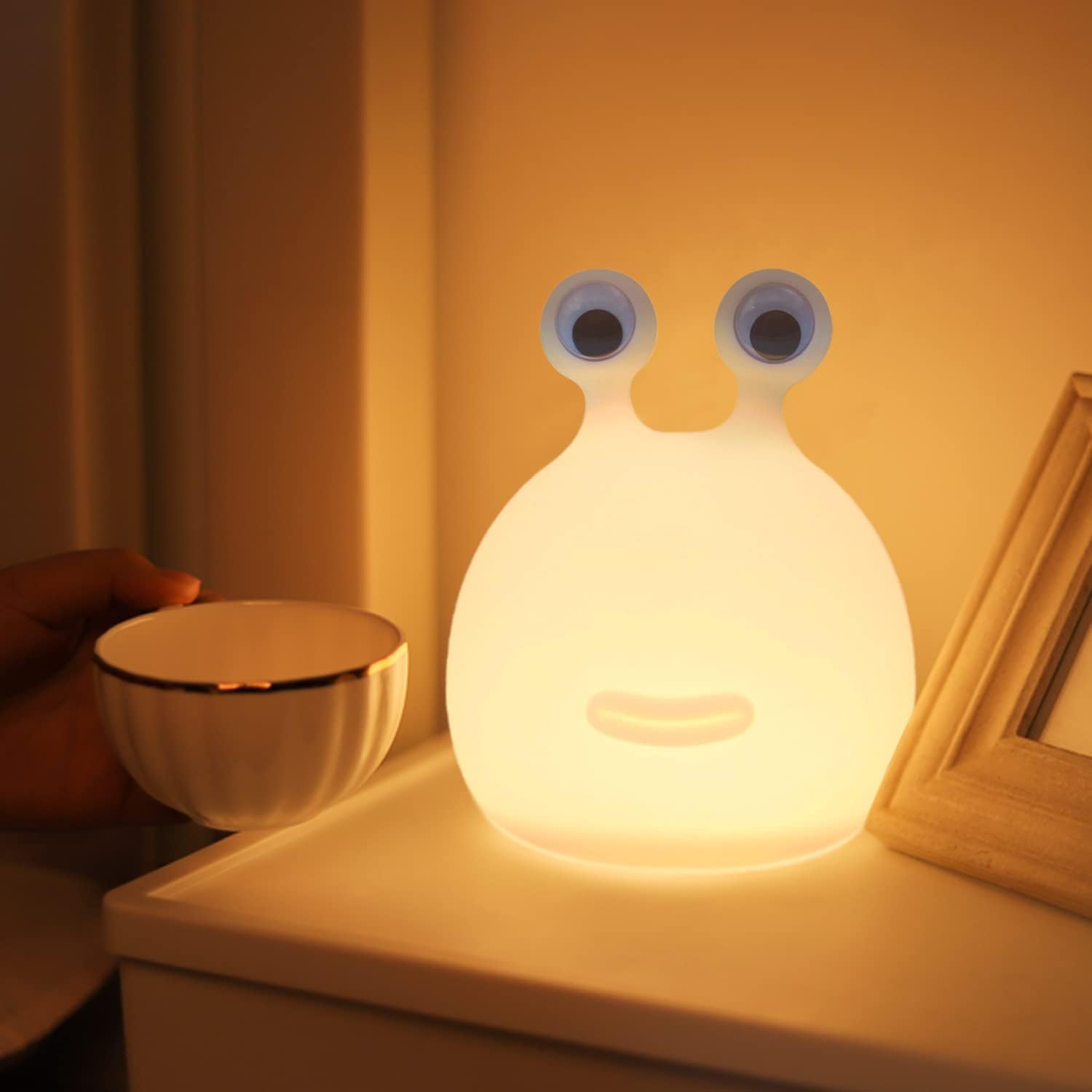Linda luz nocturna para niños, regalos de cumpleaños, decoración de habitación, decoración de dormitorio para bebé, lámpara de silicona suave, caja de regalo