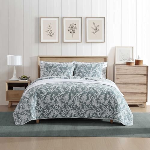 Image of Eddie Bauer - King Quilt Set, Reversible Cotton Bedding with Matching Shams, Wildflower Inspired Home Decor with Stripe Reverse (Fern Garden Green, King)