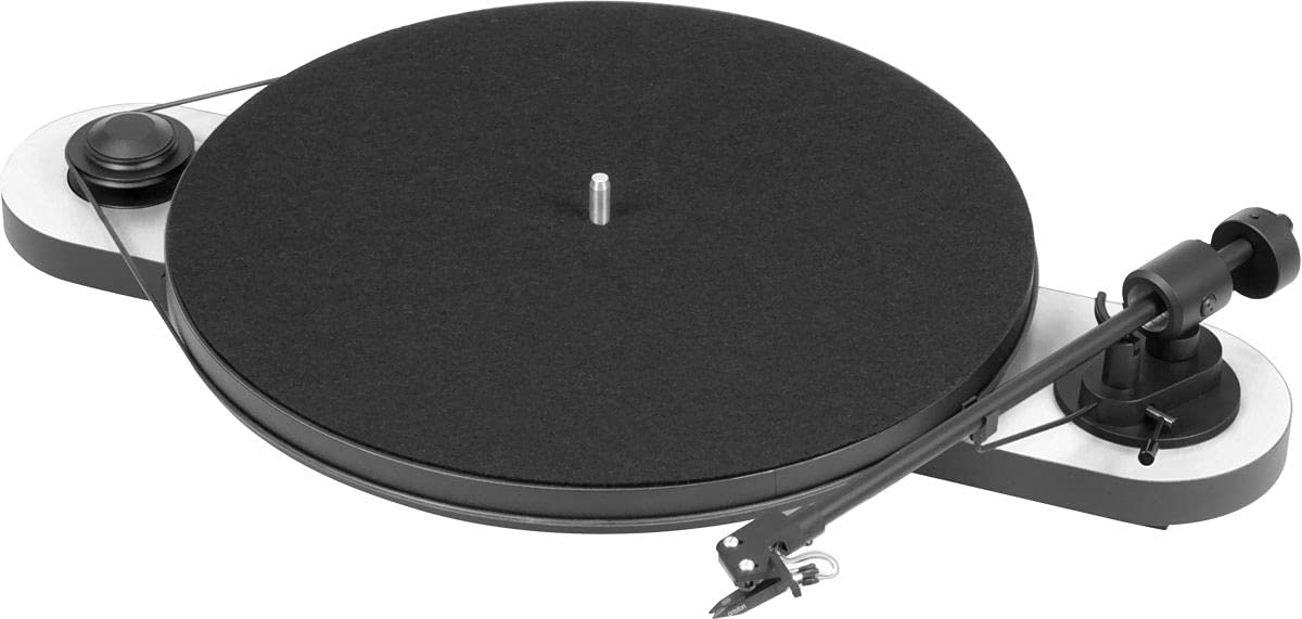 Pro-Ject Elemental Noir/Blanc – Platine Vinyle HiFi - Les Beatles, Paul McCartney, John Lennon, RIngo Starr, George Harrison Pro-Ject Elemental Noir/Blanc - Platine Vinyle HiFi