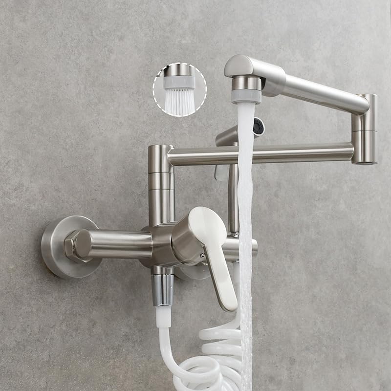 Robinet mural cuisine avec pistolet pour simplifier la vaisselle quotidienne