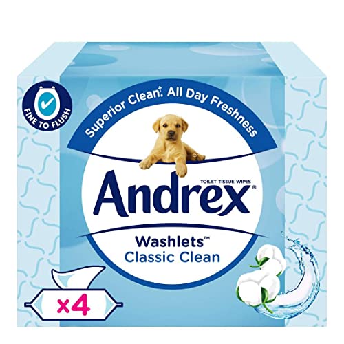 Andrex Classic Clean Washlets - Toilet Tissue Wet Wipes with Micellar Water - Flushable Washlets for a Shower Fresh Clean - Biodegradable and Plastic-Free - 4 Quad Pack (160 Wipes)