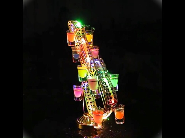 北海道旭川 ナラ材ステンドグラス飾り棚 鍵付き W188cm リビングボード 北海道旭川 ナラ材ステンドグラス飾り棚 鍵付き W188cm リビングボード