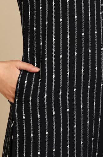 Image of Aurelia Women's Black Yarn Dyed Striped Straight Kurta