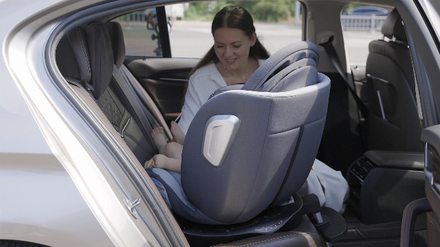 Amazon | Vasacava チャイルドシート 新生児 isofix 回転式 360