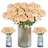 🌹️【Matériau】Les roses artificielles sont fabriquées en tissu de soie et en plastique de haute qualité. Vous pouvez être assuré de placer la fleur artificielle exterieur n'importe où sans vous soucier de la décoloration ou de la déformation et peut être utilisée à plusieurs reprises.