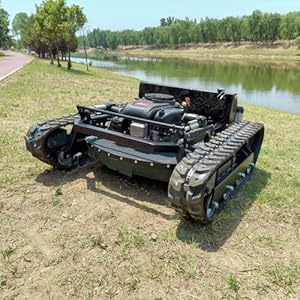 Fully Automatic Multifunctional Lawn Mower Robot 800mm Mowing Width Crawler Gasoline Remote Control Lawn Mower