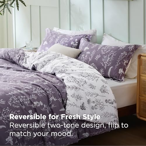 Image of Bedsure Grayish Purple Queen Comforter Set - Reversible Floral Bed Set, Soft Summer Lightweight Bedding for Bedroom, 1 Soft Botanical Flowers Comforter and 2 Pillow Shams