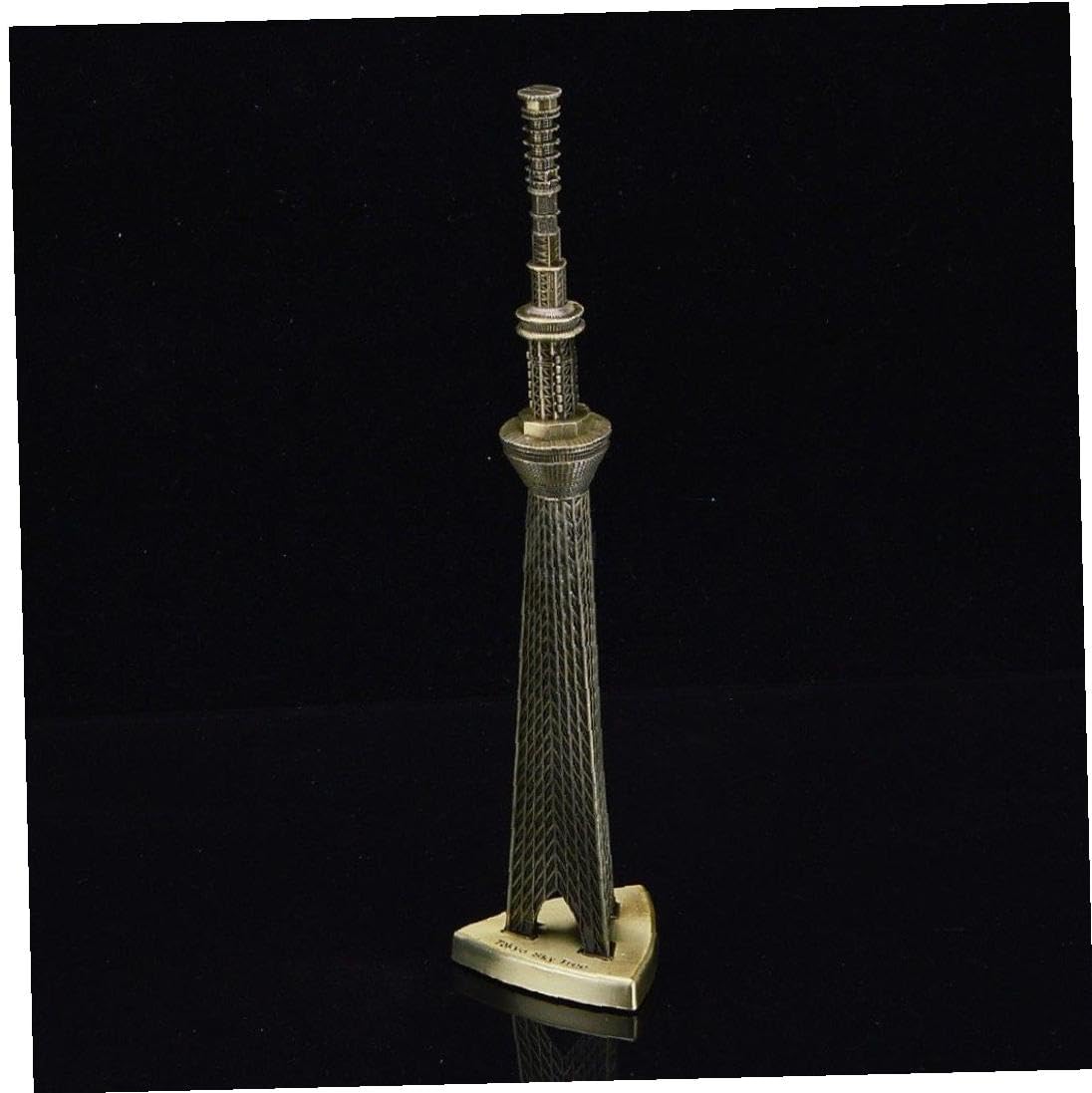 東京スカイツリー 真鍮製金属工芸品 木箱付き 東京スカイツリー 真鍮製金属工芸品 木箱付き