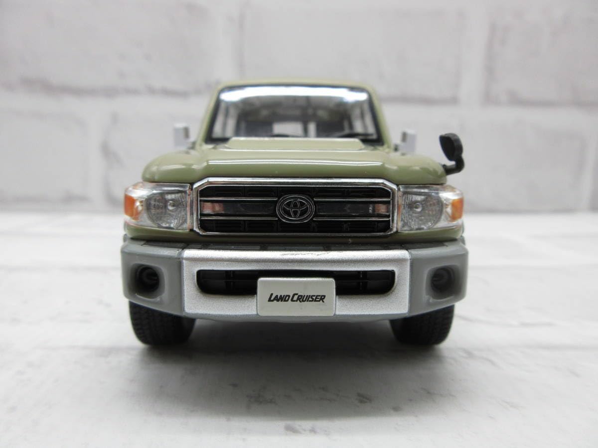 非売品 1/30 TOYOTA LAND CRUISER トヨタ 新型ランドクルーザー 200系 非売品 1/30 TOYOTA LAND CRUISER トヨタ 新型ランドクルーザー 200系