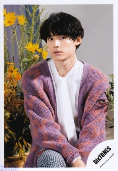 Amazon.co.jp: Six TONES 公式 生 写真（松村北斗）ST00590