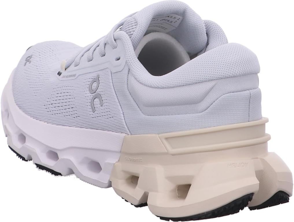 On Women's Cloudflyer 5 in Arctic/Cream