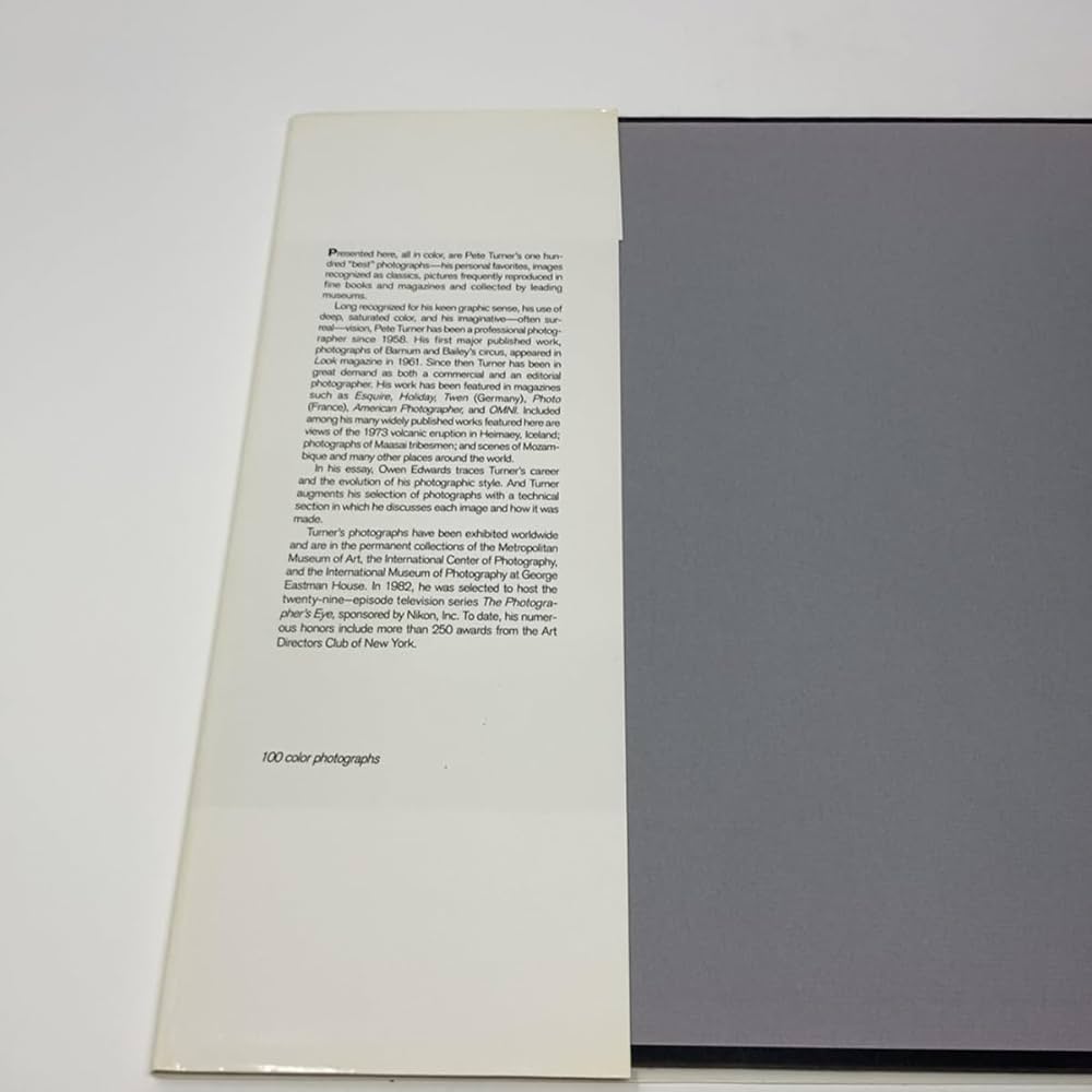 Amazon.co.jp: Photographs : Turner, Peter, Edwards, Owen: 洋書