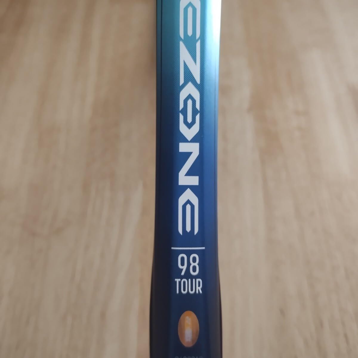 Amazon.co.jp: 海外限定モデル ヨネックスEZONE 98 TOUR (G2 