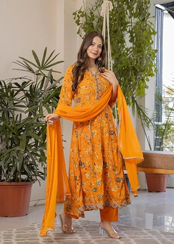 Image of MANHAREE | Women's Rayon Kurta with Pant & Dupatta Set