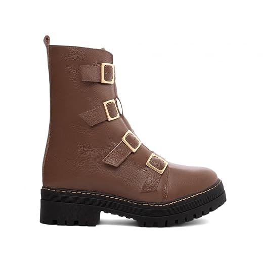BOTA COTURNO SOLA TRATORADA FEMENINO COURO MARROM ZÍPER NA COR MARROM FIVELA DE AJUSTE NA COR DOURADO, NÚMERO 37