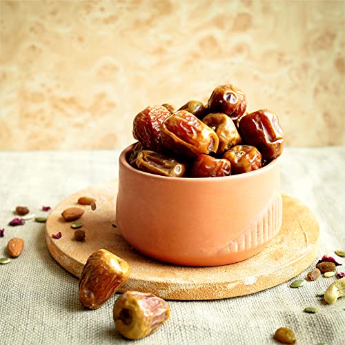 Image of Occasions Sukkary Dry Dates 1kg | Premium Saudi Arabian Dates | Naturally Sweet Dry Khajoor | Healthy Energy Snack | No Added Sugar