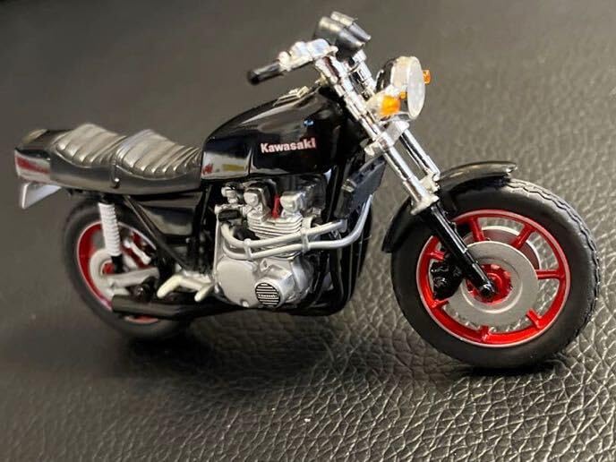 Amazon.co.jp: 美品 ブルースZ750FX サンエス少年マガジンカスタム