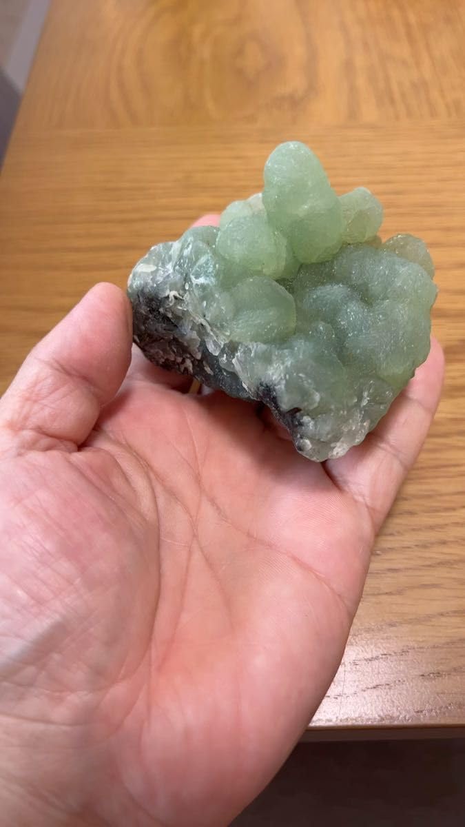 ぶどう10枚 プレナイト 原石 ぶどう石 天然石 鉱物 標本 パワーストーン 鉱物 標本