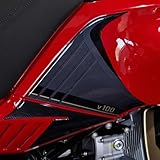 [FACILE DA APPLICARE]: Maneggiare l’adesivo esclusivamente dai bordi evitando di toccare la parte adesiva con le mani, applicare l’adesivo tenendolo perfettamente allineato alla sagoma della moto per evitare azioni di attacca e stacca che potrebbero compromettere la tenuta della colla nel tempo. Consigliamo di cominciare da un lato e delicatamente eliminare ogni bolla d’aria man mano che si procede verso il lato opposto