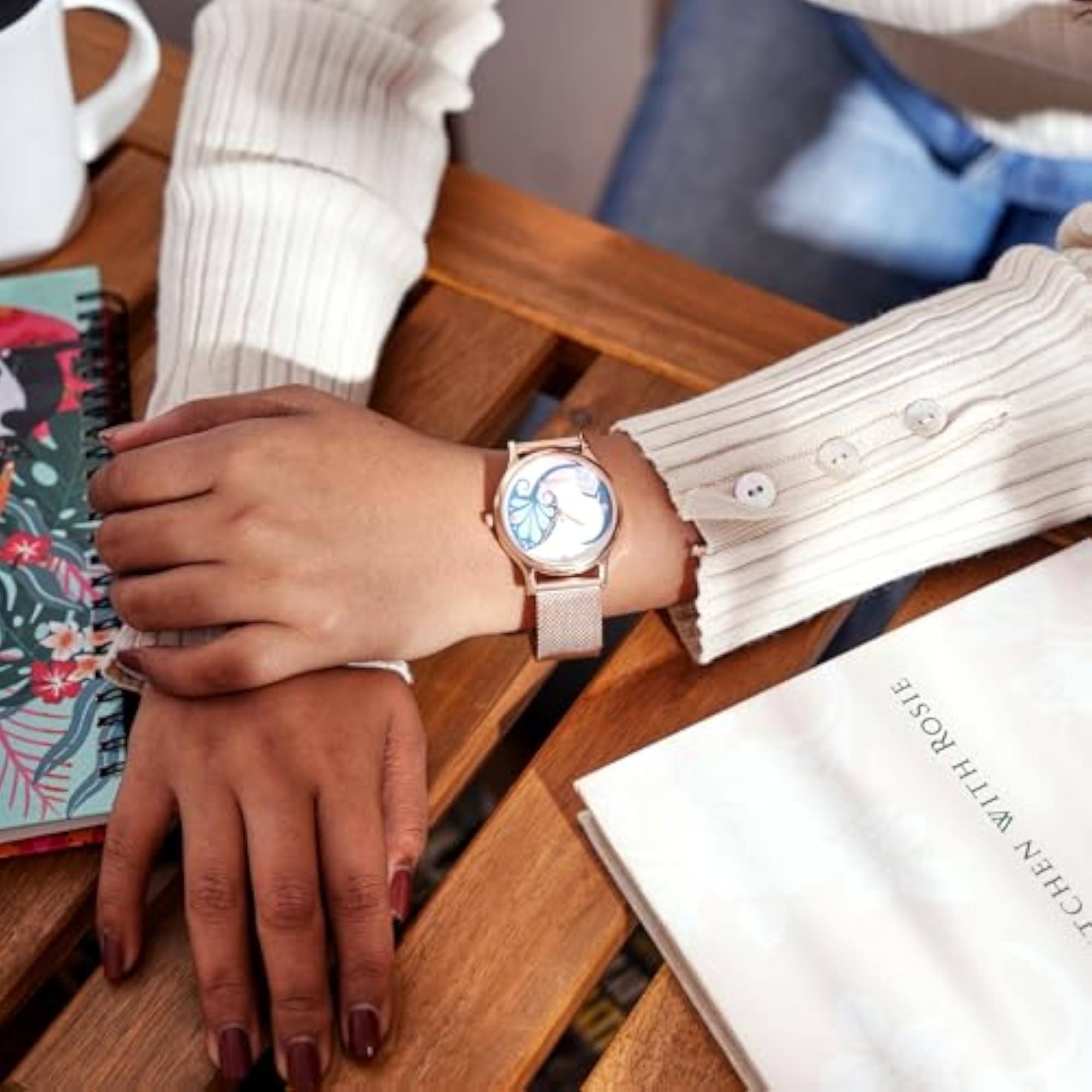 Women's Round Dial Analog Watch, Yin Yang Ele Collection