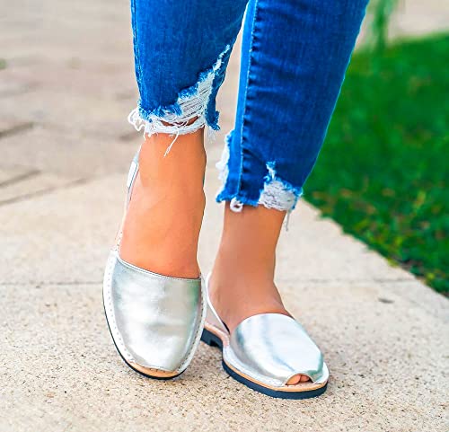 Image of Norkinas Women's Flat, Handmade, Eco-Friendly Avarcas