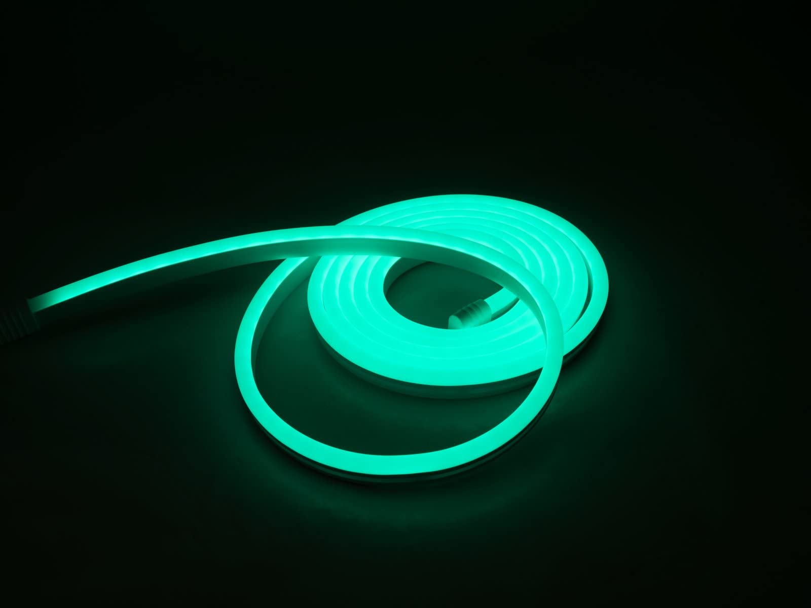 EUROLITE LED Neon Flex 24V RGB 5m mit IR Set | Flexibler Lichtschlauch mit 360 RGB-LEDs, Netzteil & Fernbedienung, IP44, 730 lm