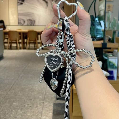 Accesorios góticos de mujer ideales para lucir en la fiesta de Halloween 5