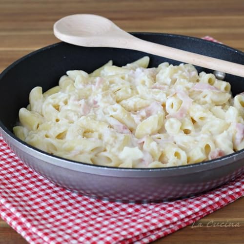 Pasta con besciamella in padella