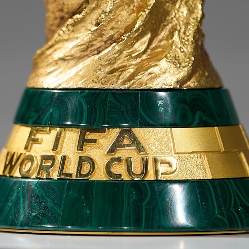 Page de couverture de FIFA "Partido del Orgullo". Y los precios para CR7