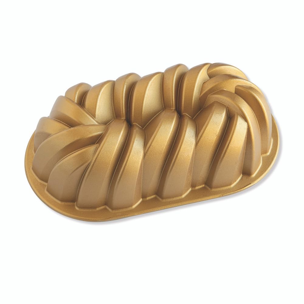 Nordic Ware Moule à cake tressé en fonte d'aluminium avec motif tressé - Fabriqué aux États-Unis - Couleur : doré