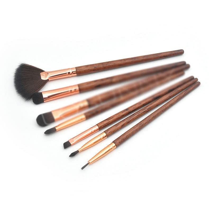 Pinceaux de maquillage yeux et visage pour application poudre libre