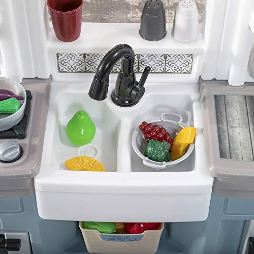 Step2 403000 Timeless Trends Kitchen Set For Kids, Indoor/Outdoor Play Kitchen Set thumb #4