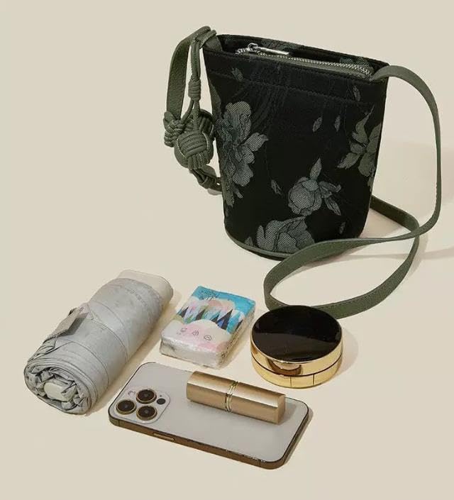 Vintage Women's Chinese Flower Style Shoulder Bag Mini Bucket Bag Crossbody Bag2