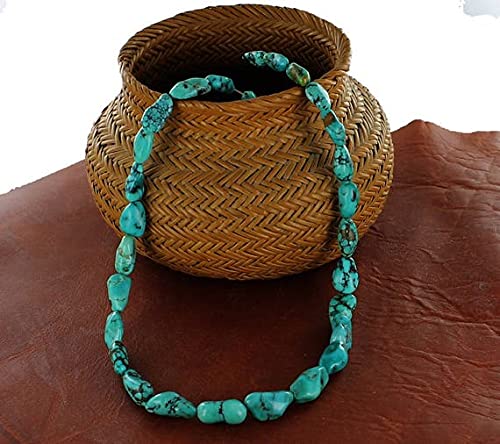 Turquoise chinoise potatos bleu pour créer un collier d'été bohème chic élégant