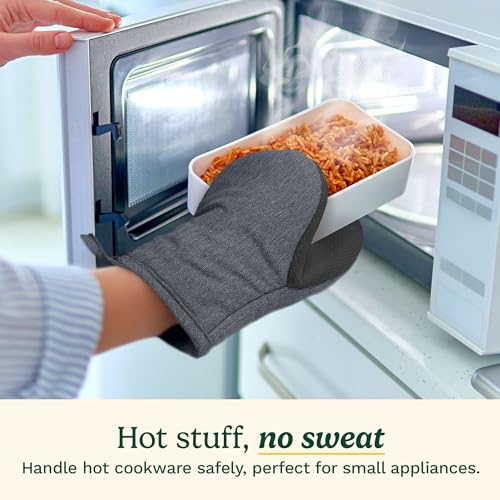 Image of Cuisinart Mini Oven Mitts, 2-Pack, Neoprene Grip, Heat Resistant 350F