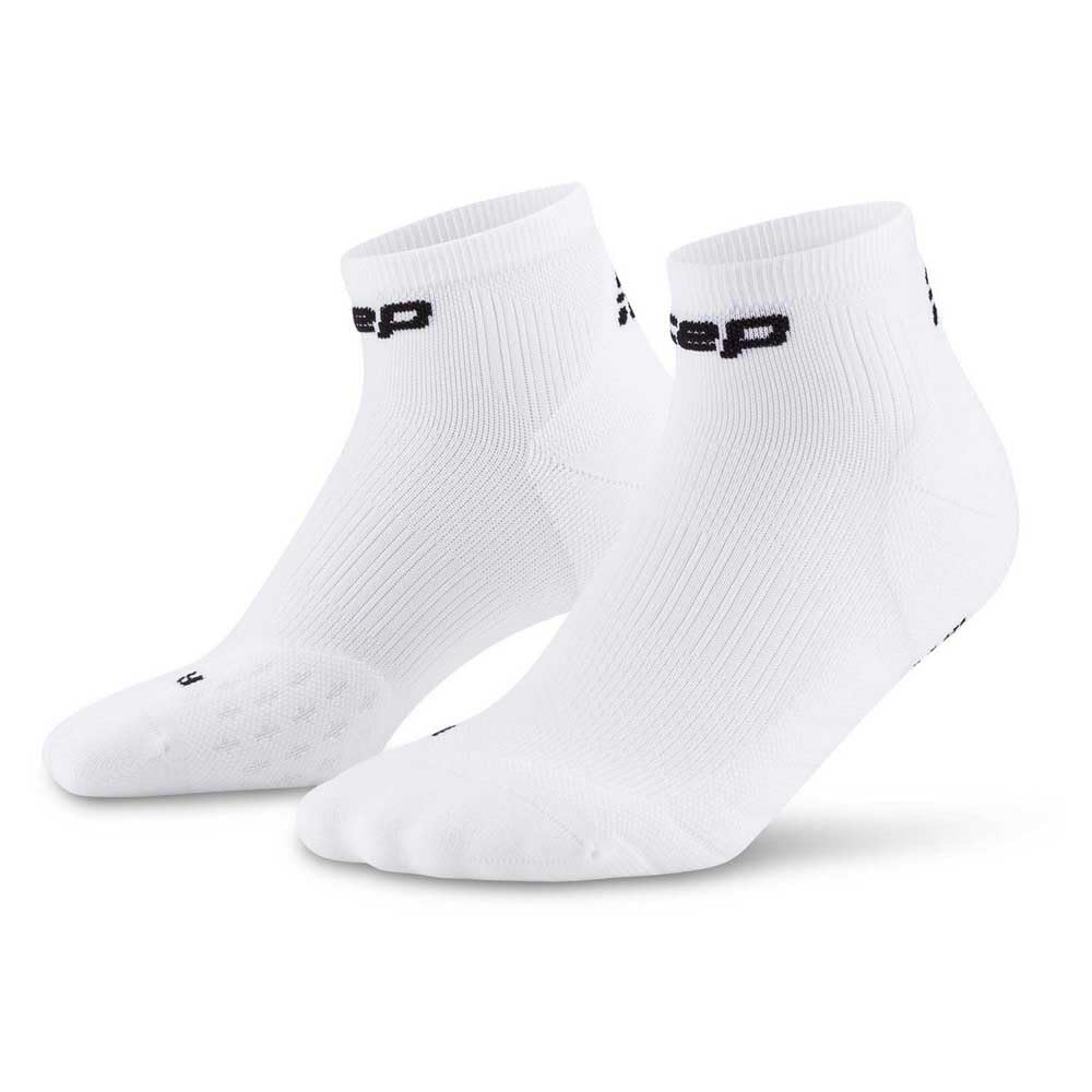 CEP Kurze Laufsocken mit Kompression für Damen – Core 5.0 Low Cut Kompressionssocken – Sneaker Sportsocken zum Laufen & Training mit rutschfester Passform und blasenfreiem Laufgefühl