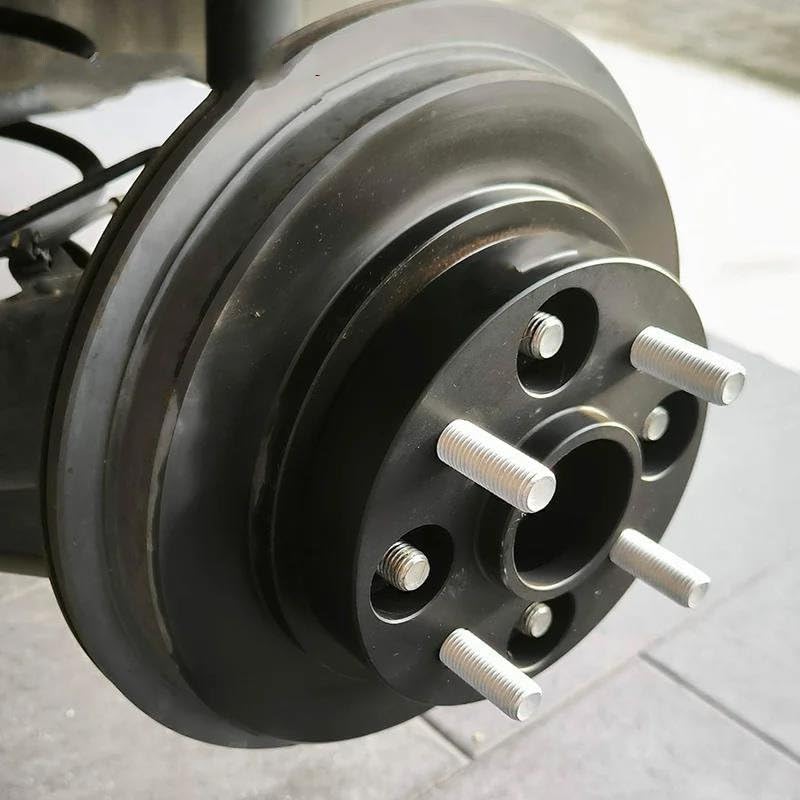Cale de roue 4x100 en 25mm pour stabiliser le châssis auto