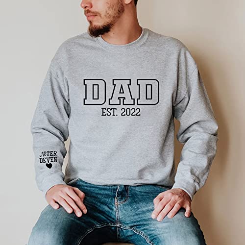 NAZENTI Personalized EST Dad Embroidered Crewneck Sweatshirt, Dad Embroidered Sweatshirt, Gift for Papa3